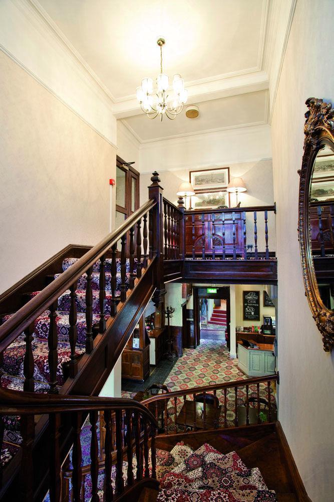 The Golden Lion At Settle Hotel Luaran gambar